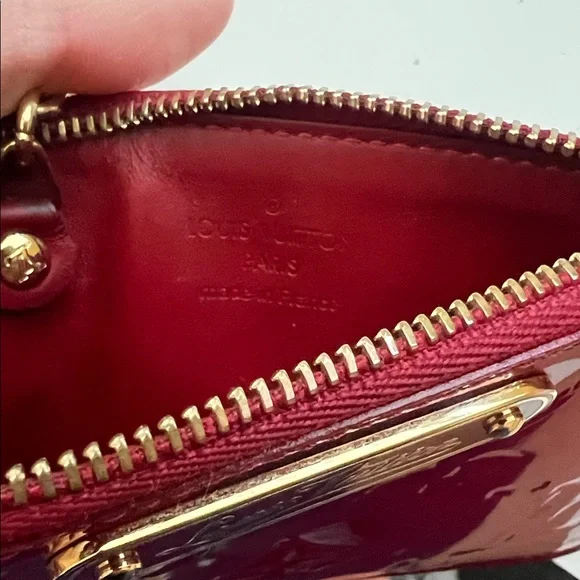 Louis Vuitton Cherry Red Patent Leather Pouch card holder keychain - Picture 5 of 8